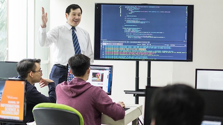 Galeri Teknik Komputer dan Informatika